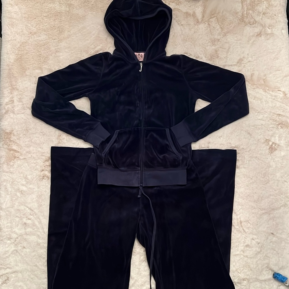 COPY - Juicy Couture Velour Tracksuit ⭐️